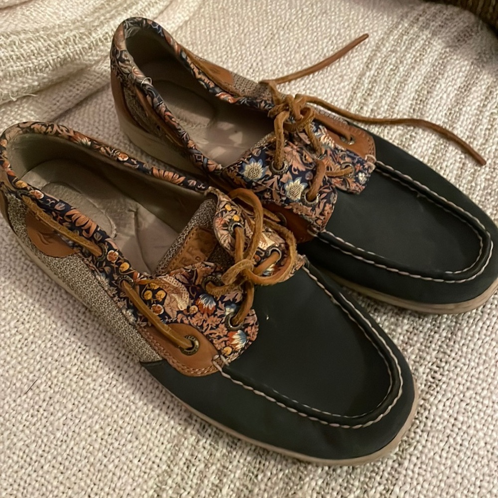 Sperry shoes